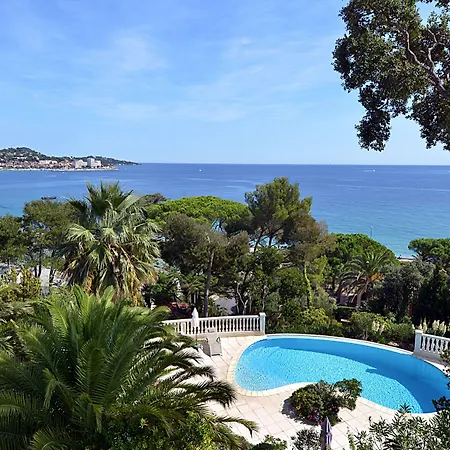 Hotell Lou Trelus 5*