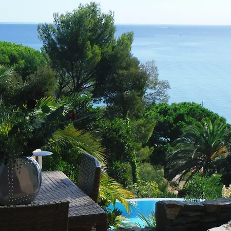 Hotel Lou Trelus Sainte-Maxime