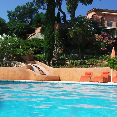Hotell Lou Trelus 5*